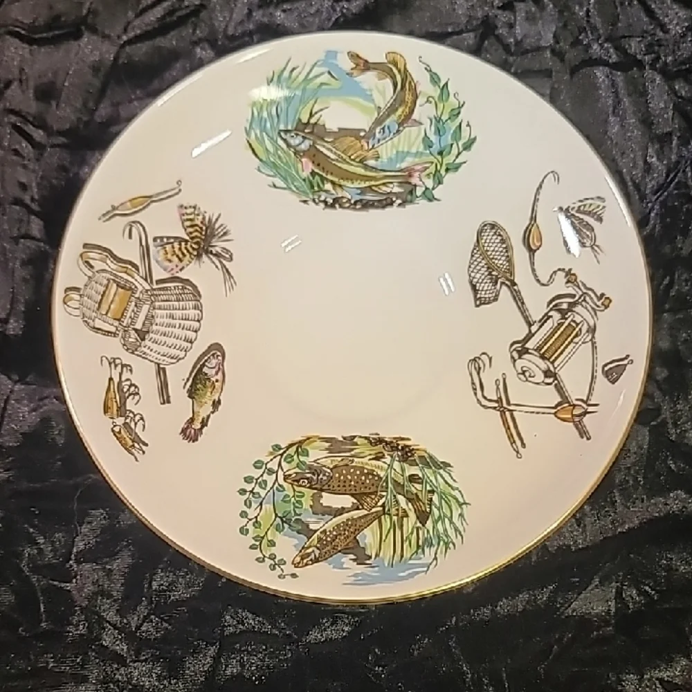 0793. Royal Worcester ~ Cream & Gold ~ Fishing Motif ~ VIP ~Tea Cup Set ~ GIFT?